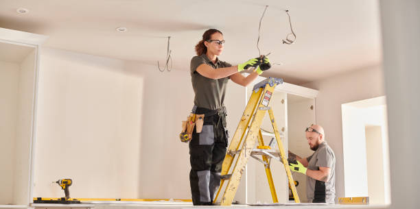 Best Licensed Electrician  in Mangum, OK